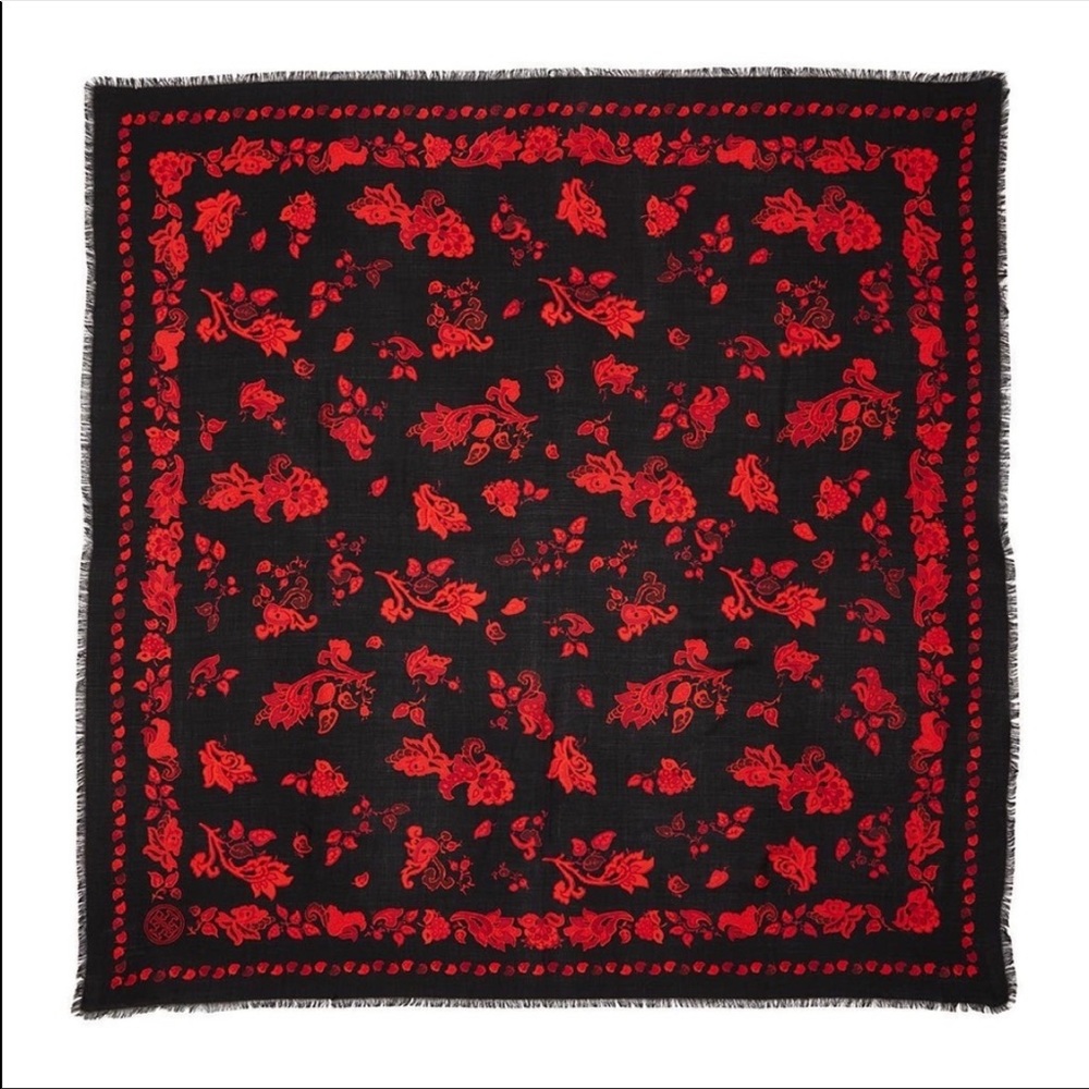 NWT Tory Burch Black Mountain Paisley oversized scarf - Picture 2 of 8